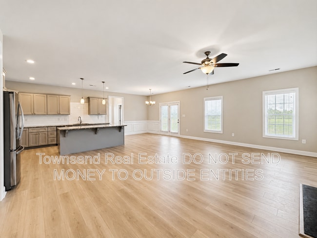 Photo - 3358 Scotscraig Rd
