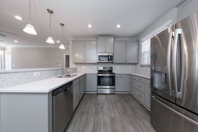 Photo - Like New one level living