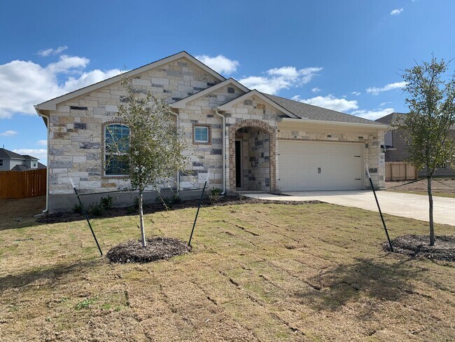 Photo - Large Single Level 4-bedroom in Oak Creek - Leander ISD