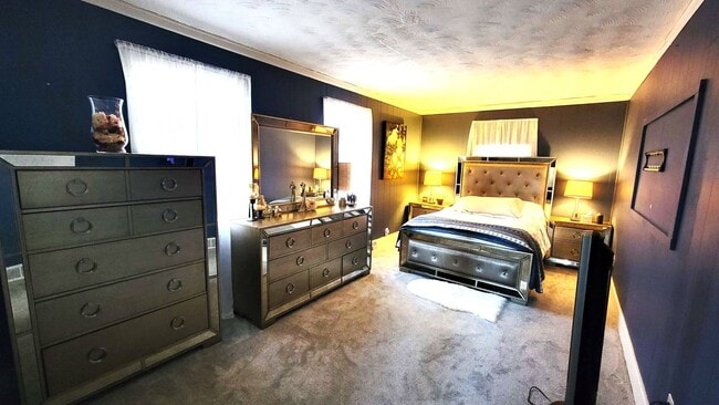 Photo - Clean 4 Bedroom Ready For Rent