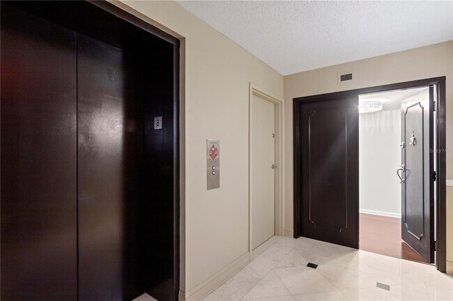Photo - 3301 Bayshore Blvd Unit 810A