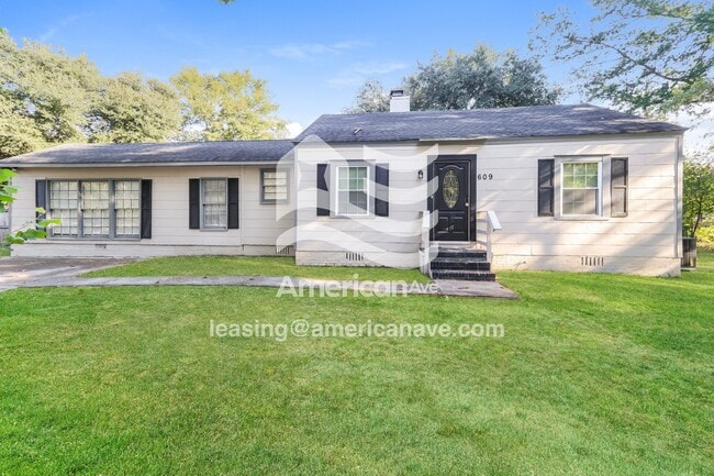 Building Photo - 609 McArthur Blvd