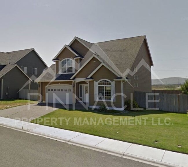 4 Bedroom Ellensburg Home - 4 Bedroom Ellensburg Home