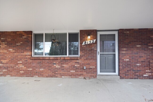 Photo - 8152 Ames Way Unidad A