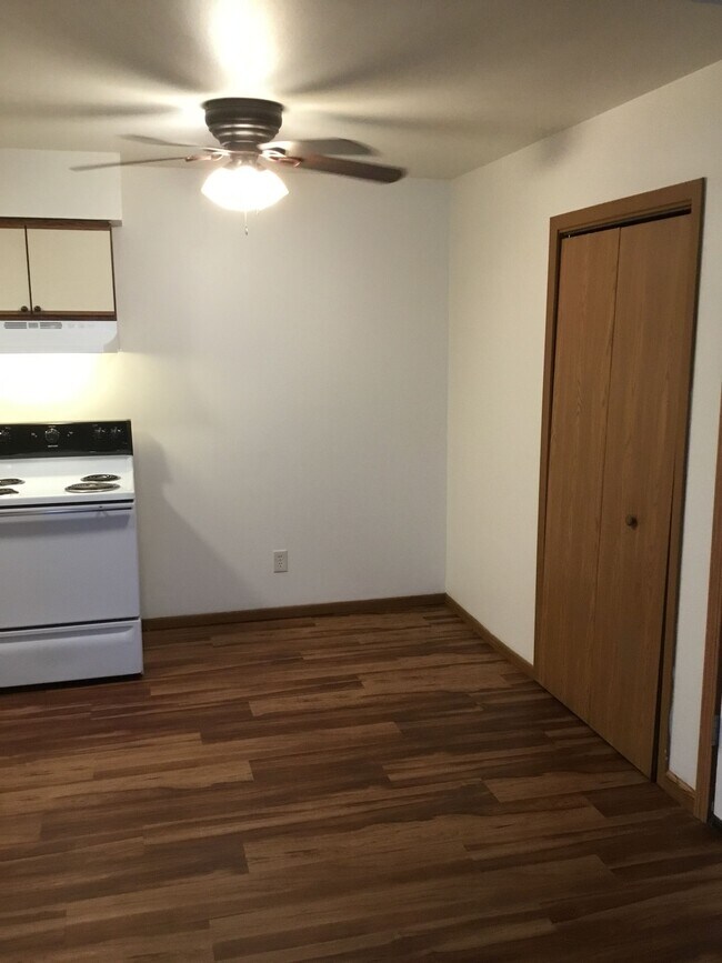 Geneva Estates Apartments Lake Geneva, WI