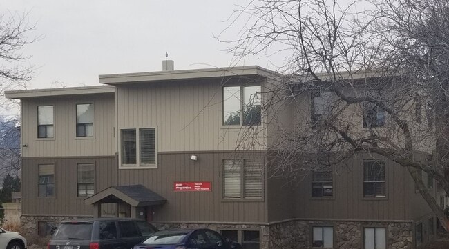 3 bedroom 1.5 bathroom - 3 bedroom 1.5 bathroom House