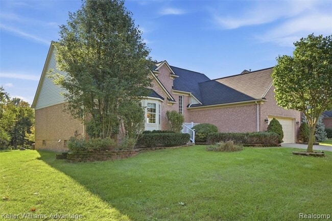 1625 Emerald Pines Dr