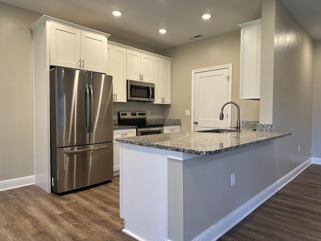 Photo - Great home in a well established neighborhood.