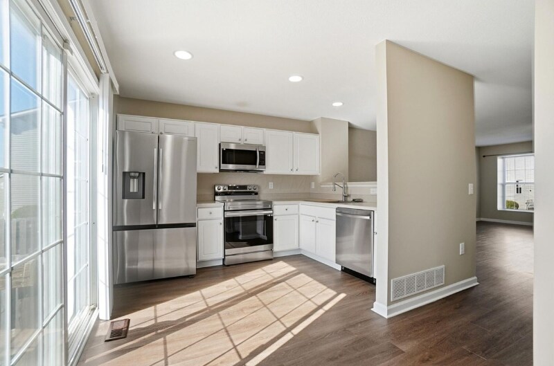 Photo - 6539 Nottinghill Trail Dr