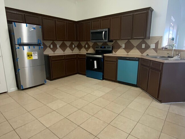 Photo - 4100 Elms Run Cir Unidad A