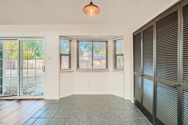 Photo - 3305 Broken Spoke Trail