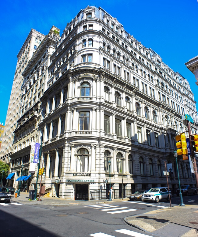 External - 1011 Chestnut Street Unit #705W