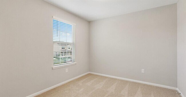 Photo - 14111 Macquarie Dr