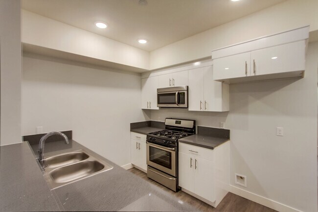 Glenoaks Villas