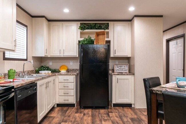 Photo - 10415 Moon Mdw Ln