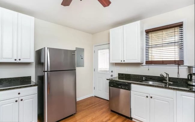 Photo - 130 E Gittings St
