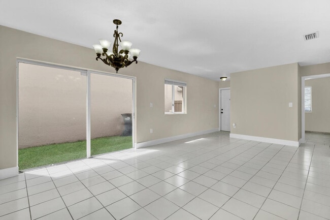 Photo - 16214 SW 137th Ct