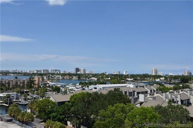 1819 SE 17th St Unit 804