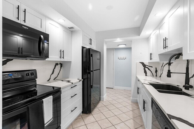 Photo - 950 Ponce De Leon Rd Unit 207