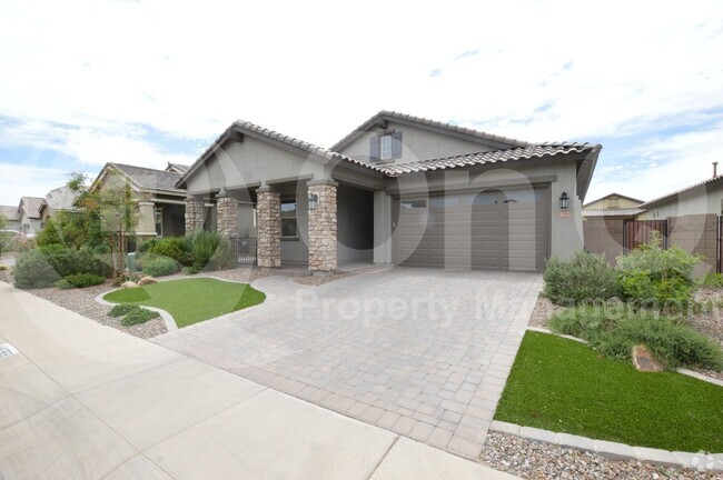 Building Photo - 41369 W Almira Dr Rental