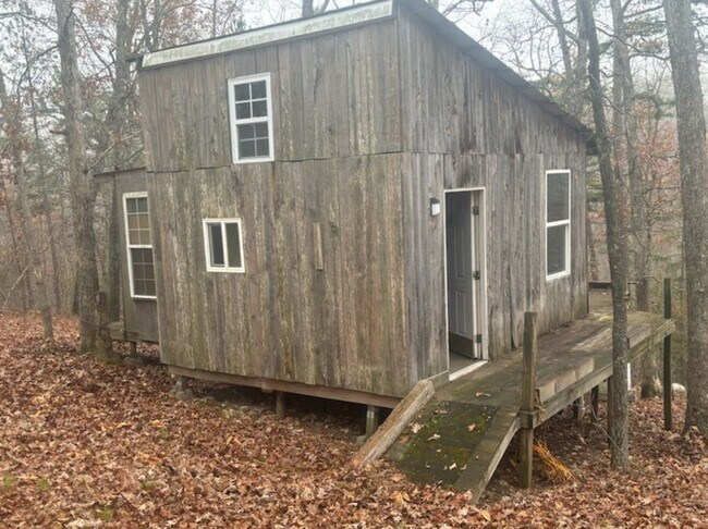 Photo - 13.2-Acres With Cabin! - $ 890 Month / $15...