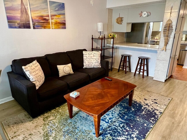 Building Photo - 330 Bluefish Dr Rental