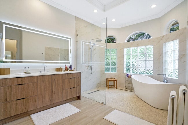 Photo - 14300 Calypso Ln