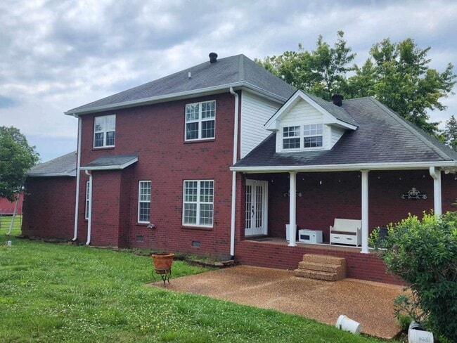 Photo - For Lease - 4 Bed, 3.5 Bath, 3250 sqft Home in Mt. Juliet (Gladeville)