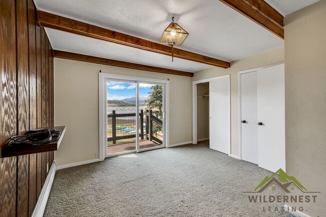 Building Photo - Yacht Club Condo - LAKE VIEWS-Great 3 Bedroom/2 Bath Unit w/Lake Access