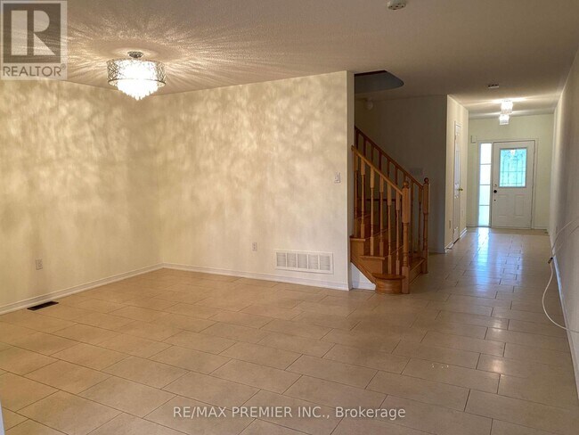 Photo - 138 Keystar Ct