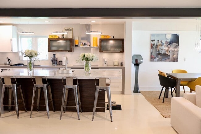 Photo - 134 Harbor Cir