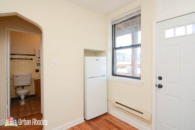 Photo - 4411 N Wolcott Ave Unit M03B