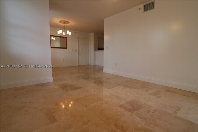 Building Photo - 4836 N State Rd 7 Unit 5207