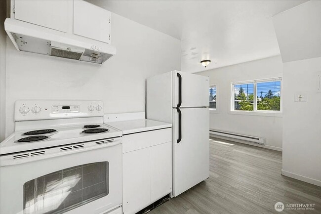 Photo - N31 A-C Unit N31-B