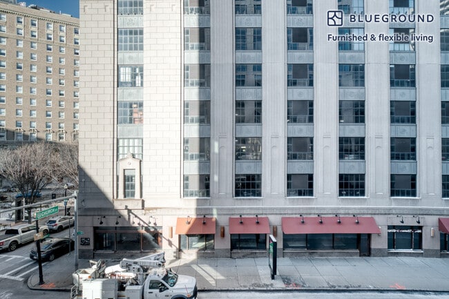212 Stuart St Unit SI FL3-ID842