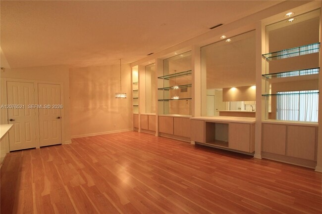 Photo - 4802 Water Oak Ct