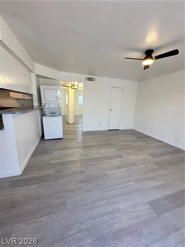 Photo - 4920 Stanley Ave Unit 4920 Stanley Ave #4
