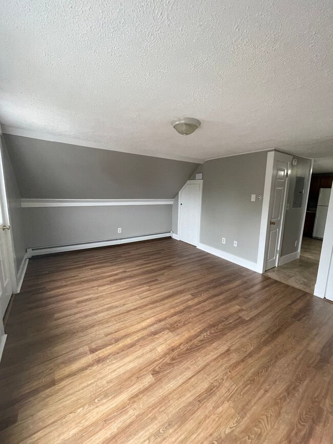 Photo - 71 Green St Unit 3