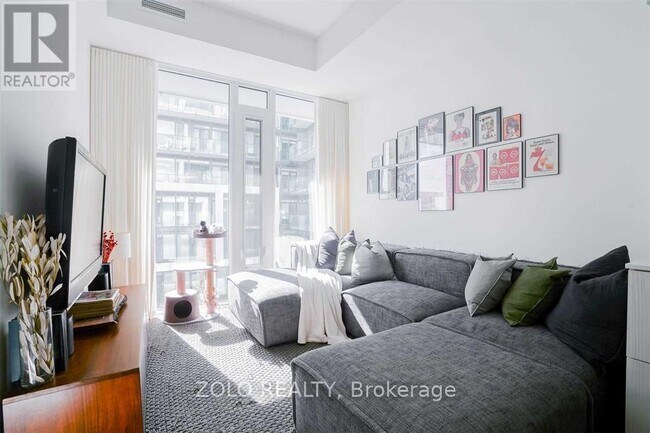 Photo - 5 Soudan Ave Unit 1101