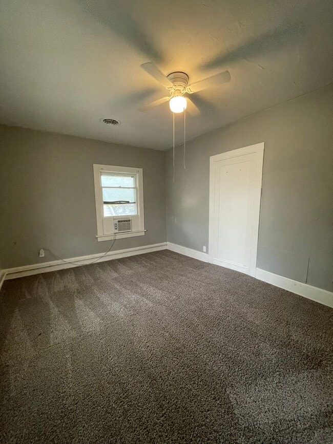 Photo - 502 Neosho St Unit 502 Neosho #3