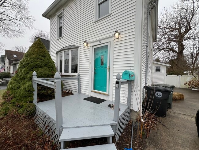 Photo - 56 Thompson St