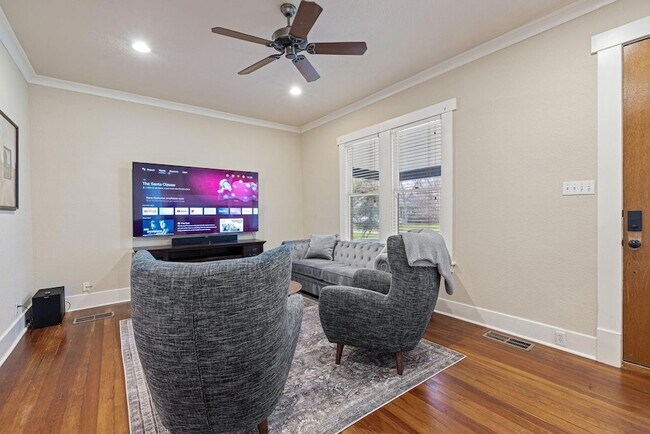 Photo - 1211 Lexington St