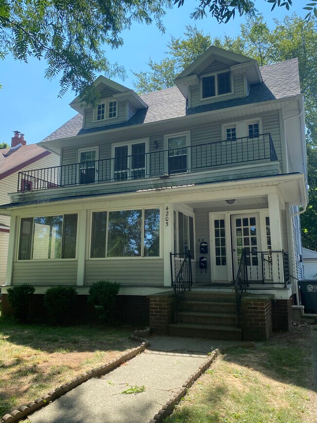 Photo - 4205 Overland Pky