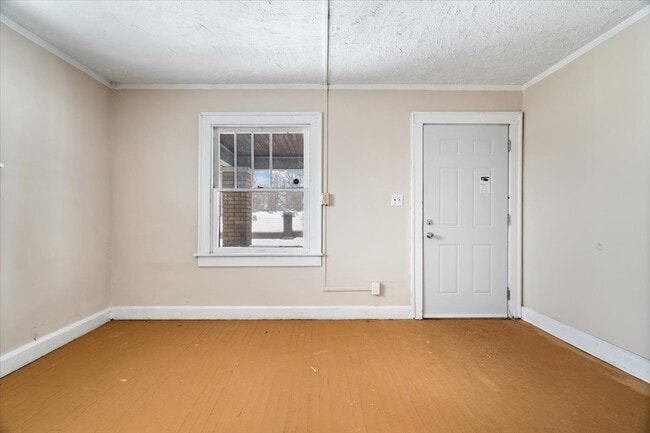 Photo - 3709 Boulevard Pl