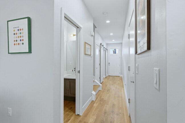 Photo - 1497 W 44th Ave