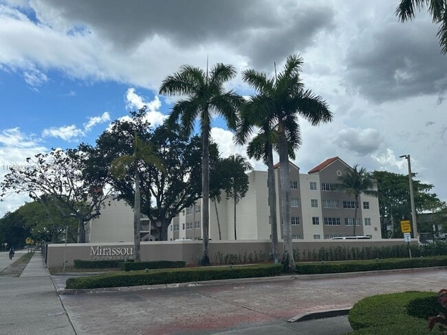 Building Photo - 6195 NW 186th St Unit 309 Rental