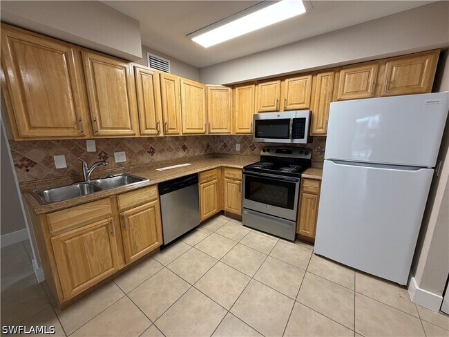 Photo - 5305 Summerlin Rd Unit 502