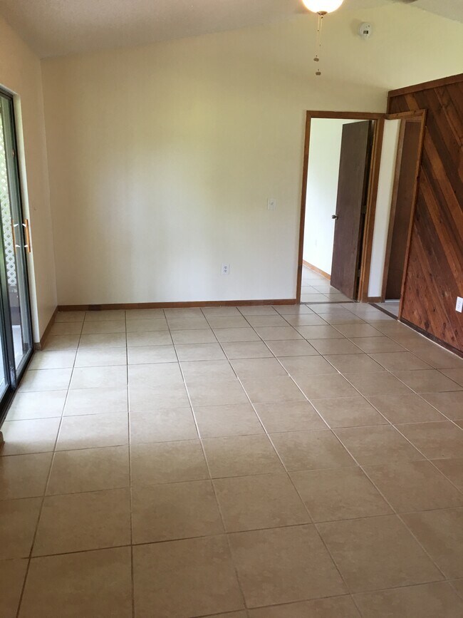 Photo - 1348 Illinois St NW