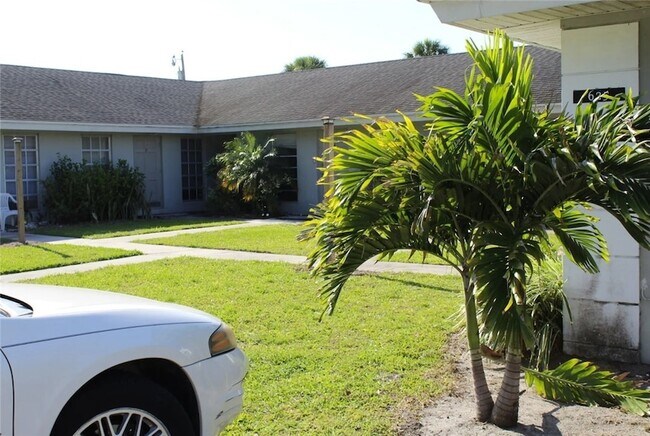 Photo - 1785 6th Ave Unidad 7