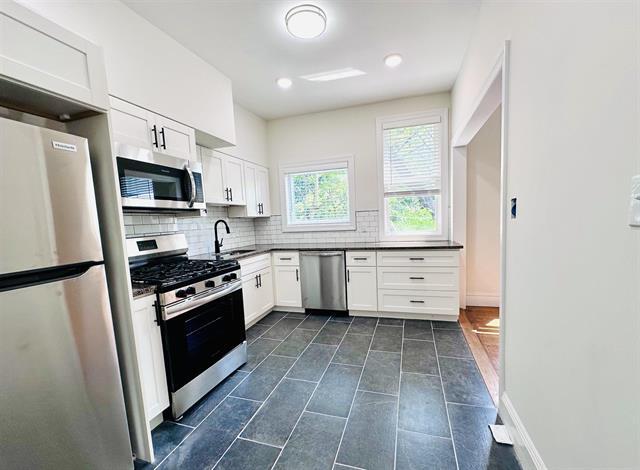 Photo - 214 CENTRAL Ave Unidad 2